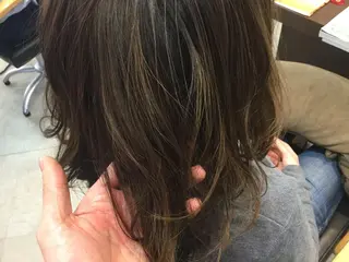 カラー 平 一裕のヘアスタイル