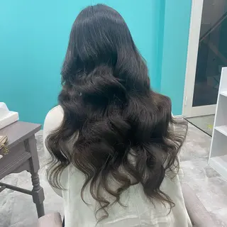 ロング Charmant所属・本間 めいみのヘアスタイル