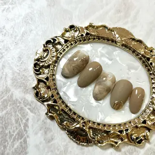 ネイル NEO Beauty Salon所属・𝐍𝐄𝐎 𝐉𝐔𝐑𝐈のネイルデザイン