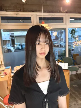 ロング 日比野 紅杏のヘアスタイル
