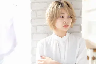 ショート カラー ヘアアレンジ 柳井 準平のヘアスタイル