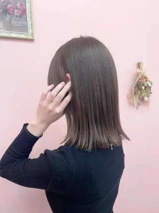 ミディアム カラー 山本 史奈のヘアスタイル