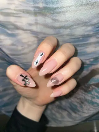 ネイル GO TODAY 吉祥寺Glint所属・うの 韓国ﾈｲﾙ໒꒱⋆⭒˚のネイルデザイン