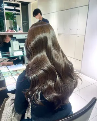 カラー はなび/まつパ👀 /暖色カラー🩷のヘアスタイル