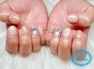 ネイル CROWN プライベートサロンのネイルデザイン