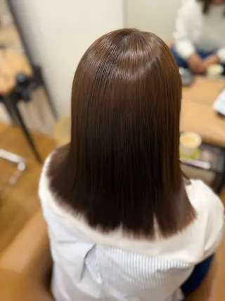 セミロング Soleil【ソレイユ】所属・黒地 陽菜のヘアスタイル