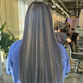 ロング 小森 祐希のヘアスタイル