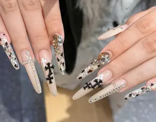 ネイル エ リのネイルデザイン