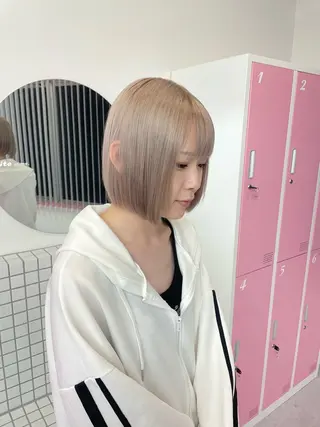 ロング ハイトーン/レイヤー カット/harukaのヘアスタイル