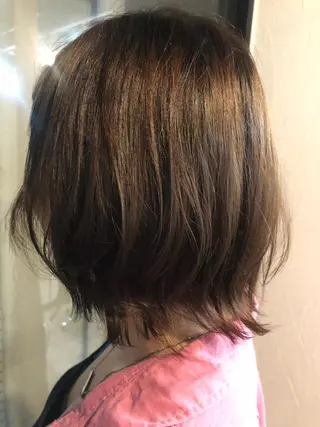 ミディアム カラー 髪質改善&ブリーチ 伊勢 祐一郎のヘアスタイル