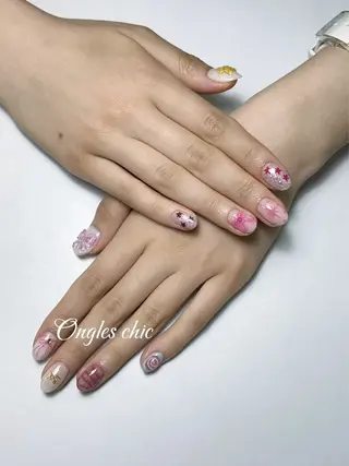 ネイル ongles chic24時間営業のネイルデザイン