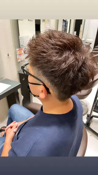 カラー メンズ EARTH 山﨑龍馬のヘアスタイル