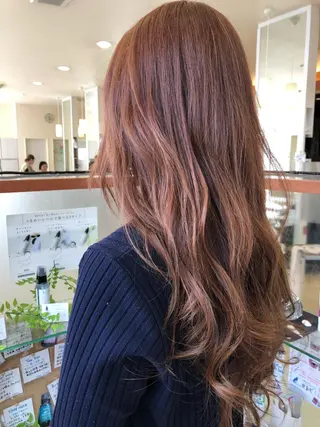 カラー 牧野 佳樹のヘアスタイル