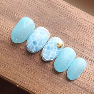 ネイル 山田 麻衣のネイルデザイン