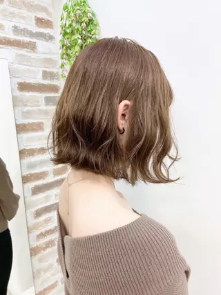 ミディアム カラー ヘアアレンジ 山本 史奈のヘアスタイル