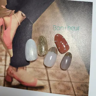 ネイル 宮口 紗子のネイルデザイン