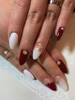 ネイル atelier chic+所属・atelier chic+のネイルデザイン