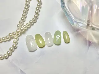 ネイル ネイルPetit Ribbonのネイルデザイン