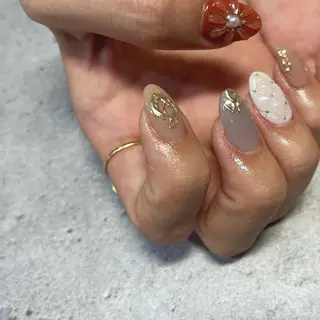 ネイル 野々山 亜美のネイルデザイン