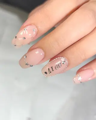 ネイル émure. / パラジェル認定のネイルデザイン