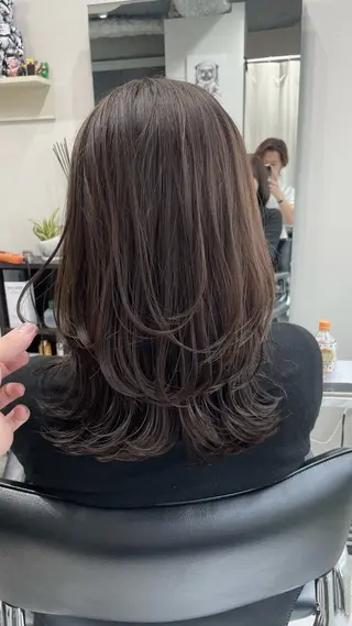 セミロング カラー 髪質改善will hairdesignのヘアスタイル