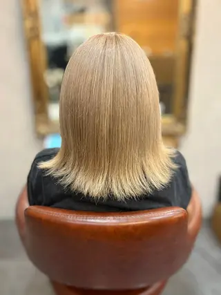 ミディアム カラー ナギサ 🐶のヘアスタイル