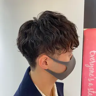 ショート パーマ メンズ 橋本 琉磨のヘアスタイル