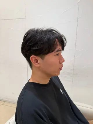 ショート パーマ メンズ メンズ特化型美容師 栗山勇人のヘアスタイル