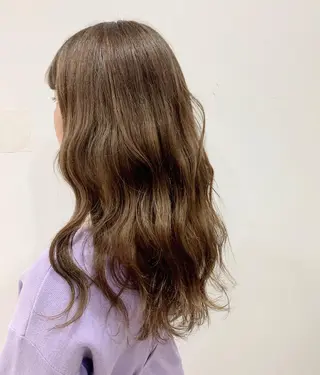 ロング カラー 白髪女性専門店竹内 涼乃のヘアスタイル