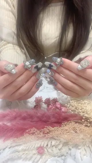 ネイル はな💎ネイル ワンホン、長さ出しのネイルデザイン
