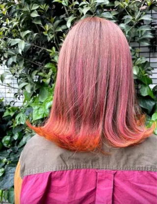 ミディアム カラー カワシマ セイカのヘアスタイル