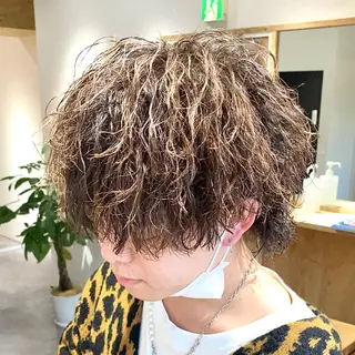 カラー パーマ メンズ トレンドパーマ‼️ NAOKI💥のヘアスタイル