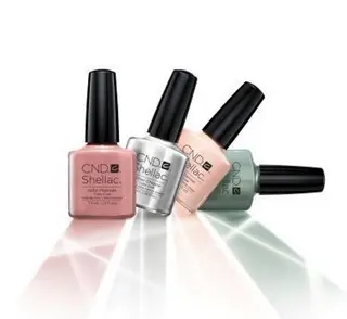 ネイル 新橋 ルキナ スタッフのネイルデザイン