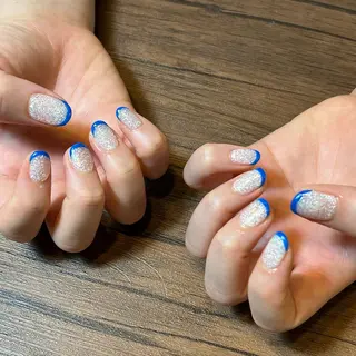 ネイル HENRIETTA NAILSALONのネイルデザイン