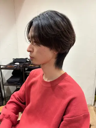 ミディアム イシザワ ユミのヘアスタイル