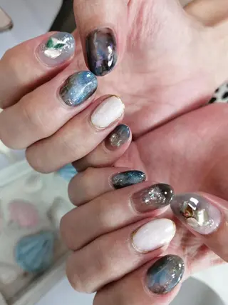 カラー ネイル Chérinail 爪のお手入れのネイルデザイン