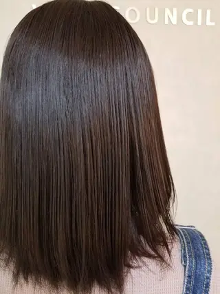 ミディアム 吉田 恒のヘアスタイル