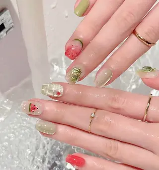 ネイル 高木 維麗絲のネイルデザイン