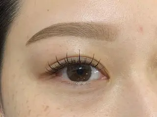 マツエク・マツパ jolie＋　堺東店所属・亀田 あやの眉毛・アイブロウイメージ