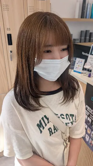 セミロング カラー 田端みおと🐱 SoZoBridgeのヘアスタイル