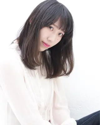 ミディアム セミロング ReMix 新宿店所属・タジマ ヤスヒサのヘアスタイル