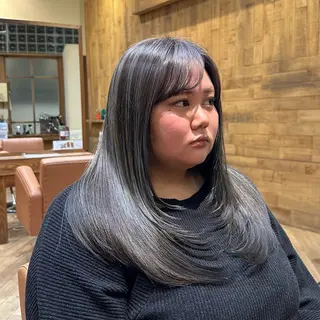 ロング カラー 🫧RYOグレージュ /透け感カラー🫧のヘアスタイル