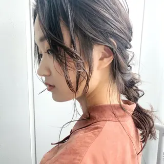 ロング カラー ヘアアレンジ 義本 風佳のヘアスタイル