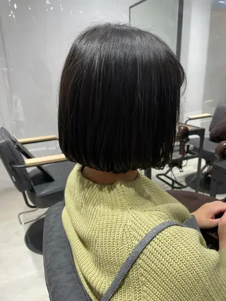 ショート 暖色カラー🍊 ボブ🌿顔周りcutのヘアスタイル