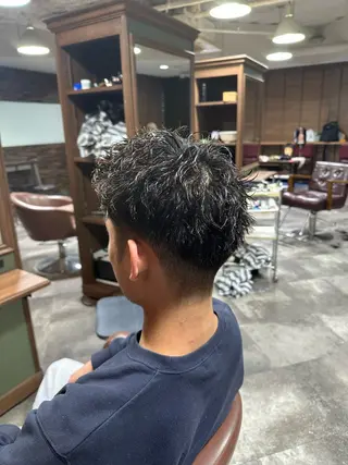 ショート growth 天神店所属・メンズ専門 SYUTAのヘアスタイル