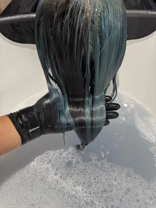 関 京磨のヘアスタイル