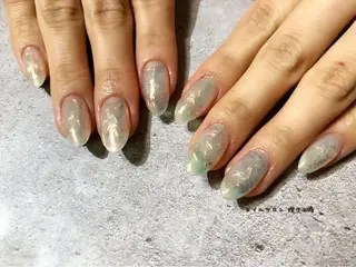 ネイル 伊藤 美里のネイルデザイン