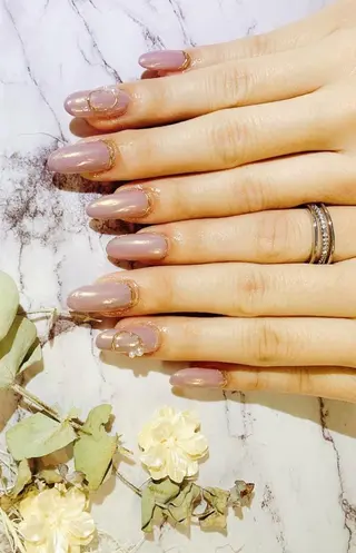 ネイル Laure‘a所属・Laure‘a MARIのネイルデザイン