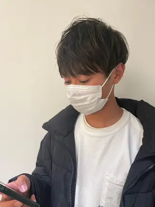 ショート 銀座/ハイトーン ミツイハルトのヘアスタイル