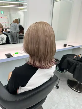 ミディアム カラー 🫧ハイトーン🫧 ベージュ🫧徹哉のヘアスタイル